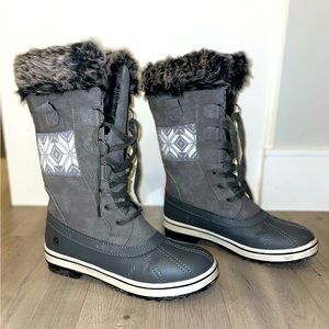 Gray snow boots - size 9 - Never worn!
